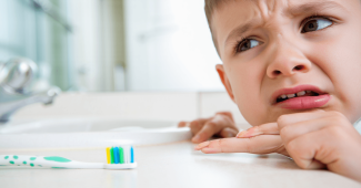 Abcès et problèmes dentaires chez l’enfant : faut-il s’inquiéter ?