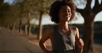Comment la marche 6-6-6 aide à perdre du poids et à booster le moral ?