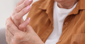 Arthrose : comment évolue la maladie au fil du temps ?