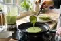 Crêpes vertes riches en protéines : recette rapide par la nutritionniste Anna Serra