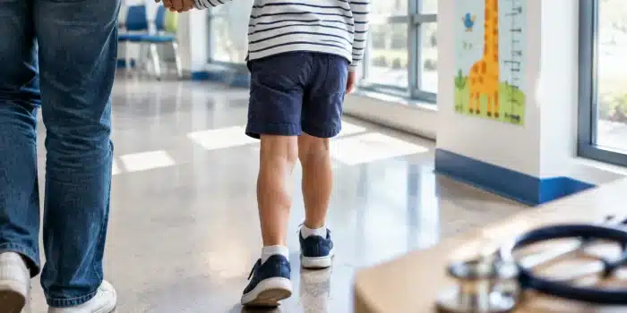 Déformations osseuses chez l’enfant : quand s’inquiéter et que faire