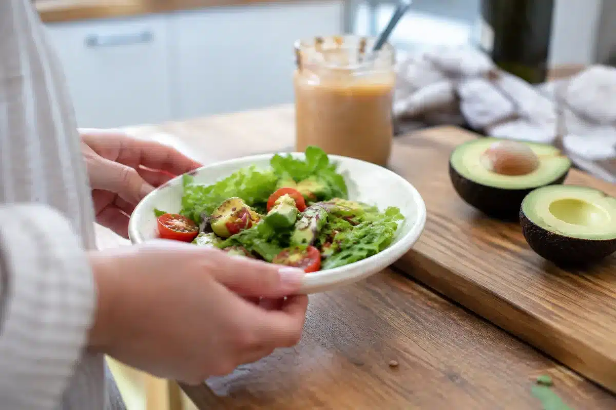 Quels aliments soi-disant sains sabotent la perte de poids ?